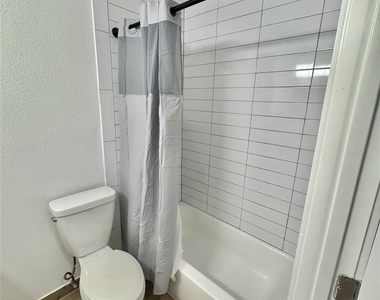 412 Pacific Street - Photo Thumbnail 9