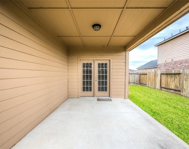 7106 Montclair Peak Lane - Photo Thumbnail 21