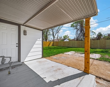 3209 Mccrarey Drive - Photo Thumbnail 35