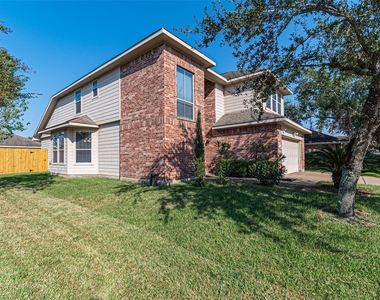 7431 Riven Oaks Court - Photo Thumbnail 1