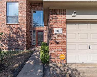 7431 Riven Oaks Court - Photo Thumbnail 2