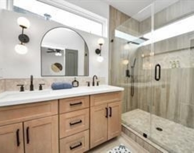 4010 Dreyfus Street - Photo Thumbnail 6