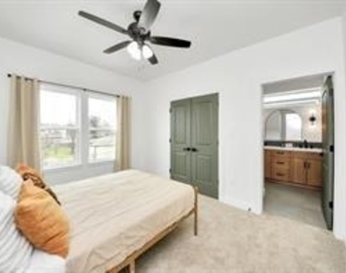 4010 Dreyfus Street - Photo Thumbnail 35