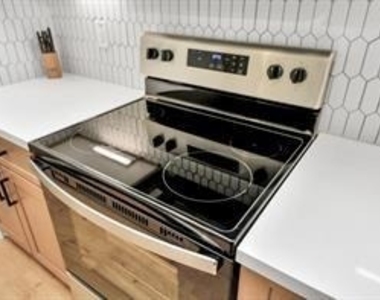 4010 Dreyfus Street - Photo Thumbnail 18