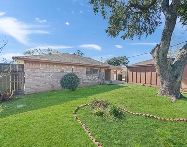 14006 Briarworth Drive - Photo Thumbnail 23