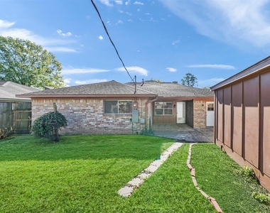 14006 Briarworth Drive - Photo Thumbnail 24
