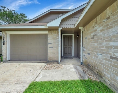 23522 Pebworth Place - Photo Thumbnail 1