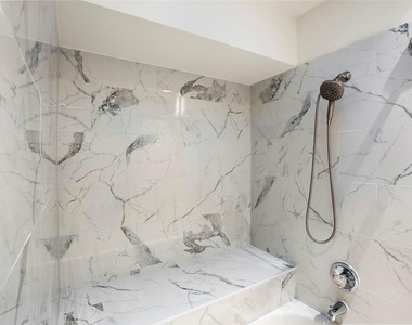 2213 Stanford Street - Photo Thumbnail 10