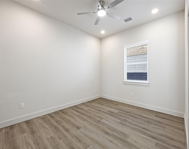 4603 Indie Heights Lane - Photo Thumbnail 12