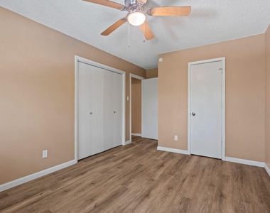 6713 Biggs Court - Photo Thumbnail 17