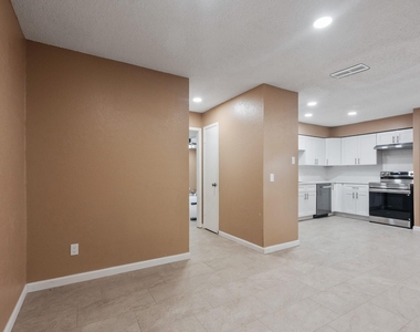6713 Biggs Court - Photo Thumbnail 11