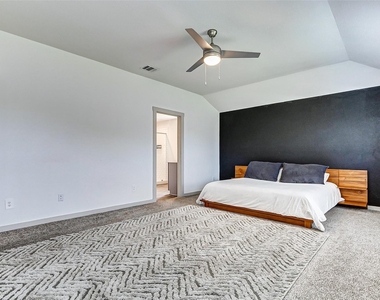 1731 William Scott Street - Photo Thumbnail 21