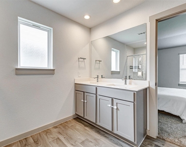 1731 William Scott Street - Photo Thumbnail 22