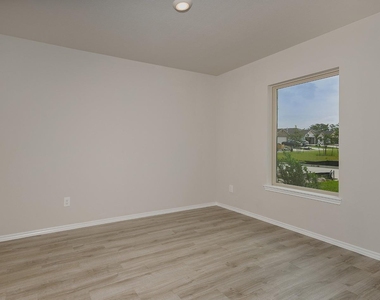 140 Ashe Juniper Way - Photo Thumbnail 4