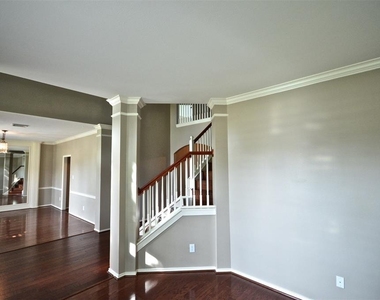 5802 Sage River Court - Photo Thumbnail 6