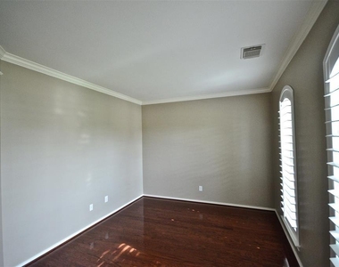 5802 Sage River Court - Photo Thumbnail 5