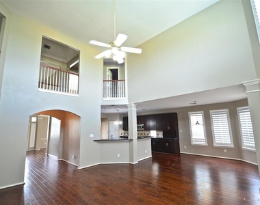 5802 Sage River Court - Photo Thumbnail 10