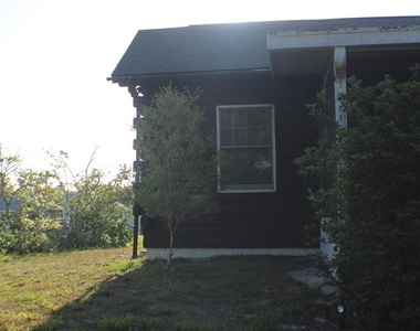 3045 Yorkshire Drive - Photo Thumbnail 11