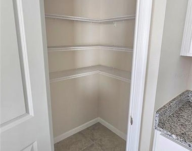 347 Biltmore Boulevard - Photo Thumbnail 6