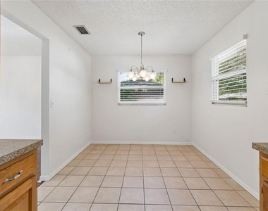 2620 Giant Place - Photo Thumbnail 22