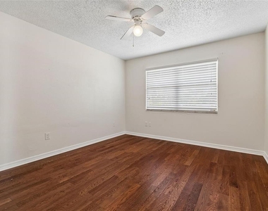 2620 Giant Place - Photo Thumbnail 36