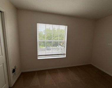 8511 Trail Wind Drive - Photo Thumbnail 15