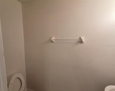 8511 Trail Wind Drive - Photo Thumbnail 10