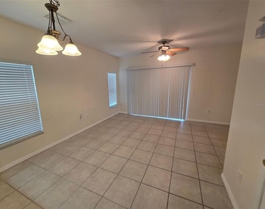8511 Trail Wind Drive - Photo Thumbnail 8