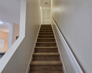 8511 Trail Wind Drive - Photo Thumbnail 12