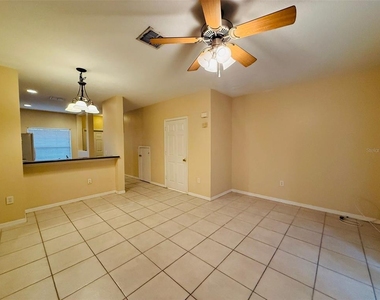 8533 Trail Wind Drive - Photo Thumbnail 3
