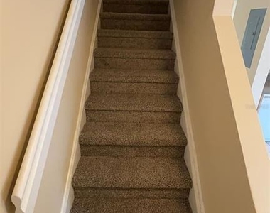 8533 Trail Wind Drive - Photo Thumbnail 11