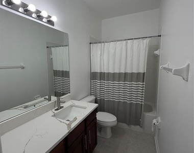 3806 Washburn Place - Photo Thumbnail 14