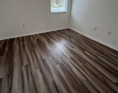 3806 Washburn Place - Photo Thumbnail 11