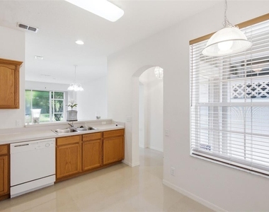 4132 Bismarck Palm Drive - Photo Thumbnail 7