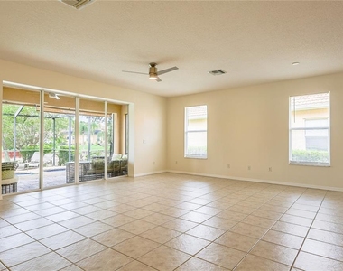 18014 Java Isle Drive - Photo Thumbnail 5