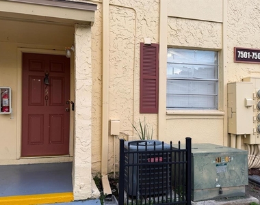 7501 Gallineta Court - Photo Thumbnail 1