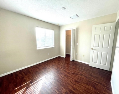 8508 Brushleaf Way - Photo Thumbnail 13