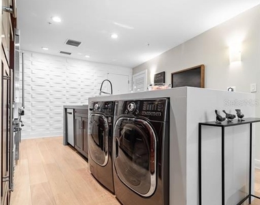 1120 E Kennedy Boulevard - Photo Thumbnail 12