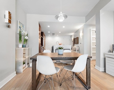 1120 E Kennedy Boulevard - Photo Thumbnail 11