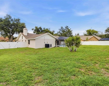 2110 Laindale # Place - Photo Thumbnail 41