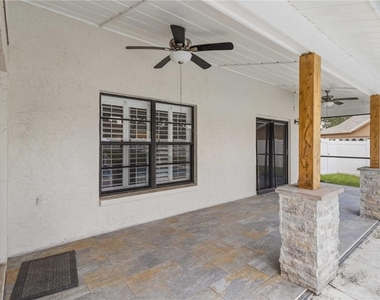 2110 Laindale # Place - Photo Thumbnail 36