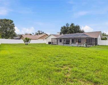 2110 Laindale # Place - Photo Thumbnail 45