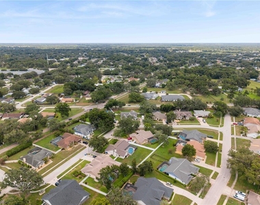 2110 Laindale # Place - Photo Thumbnail 53