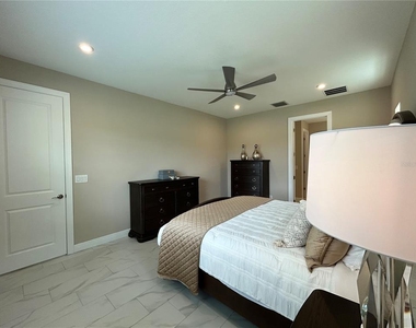 6085 Hidden Branch Drive - Photo Thumbnail 35