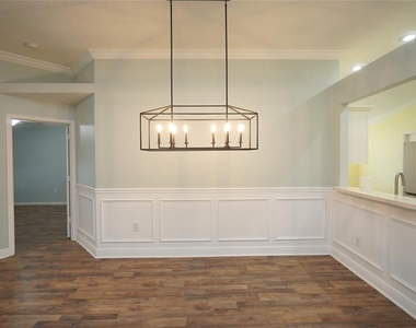5225 Algerine Place - Photo Thumbnail 5