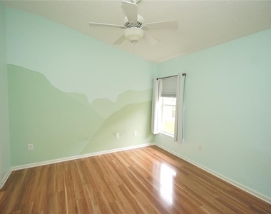 5225 Algerine Place - Photo Thumbnail 12