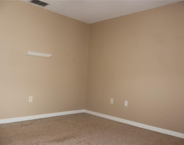 3311 W Marcum Street - Photo Thumbnail 31