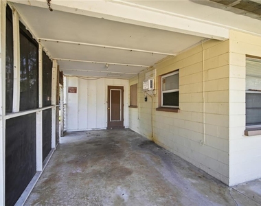 5801 11th Street Court E - Photo Thumbnail 3
