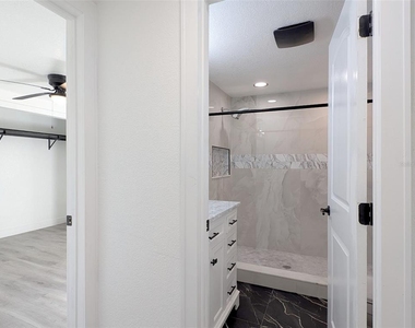 15209 Bailey Hill Road - Photo Thumbnail 3