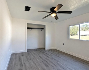 15209 Bailey Hill Road - Photo Thumbnail 5